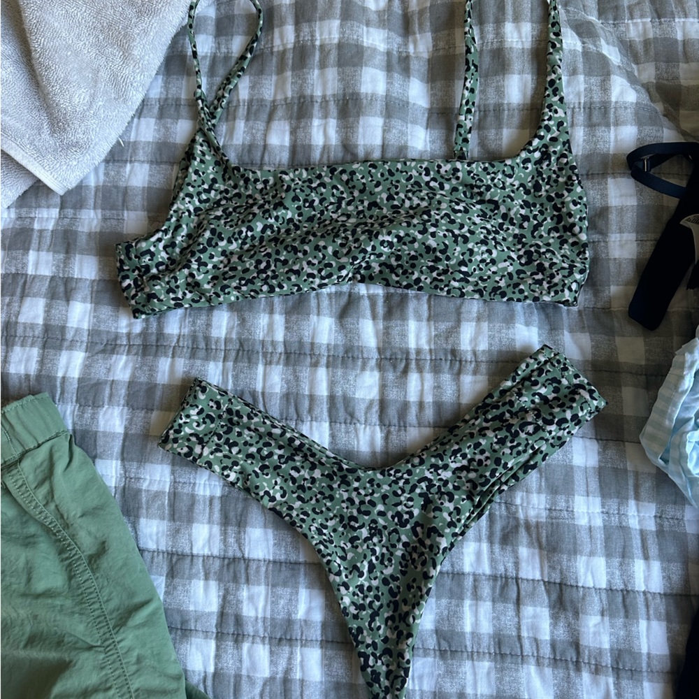 Stone fox swim matcha bottoms